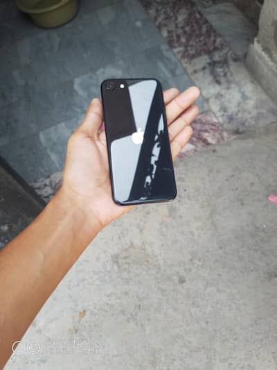 Apple iPhone SE