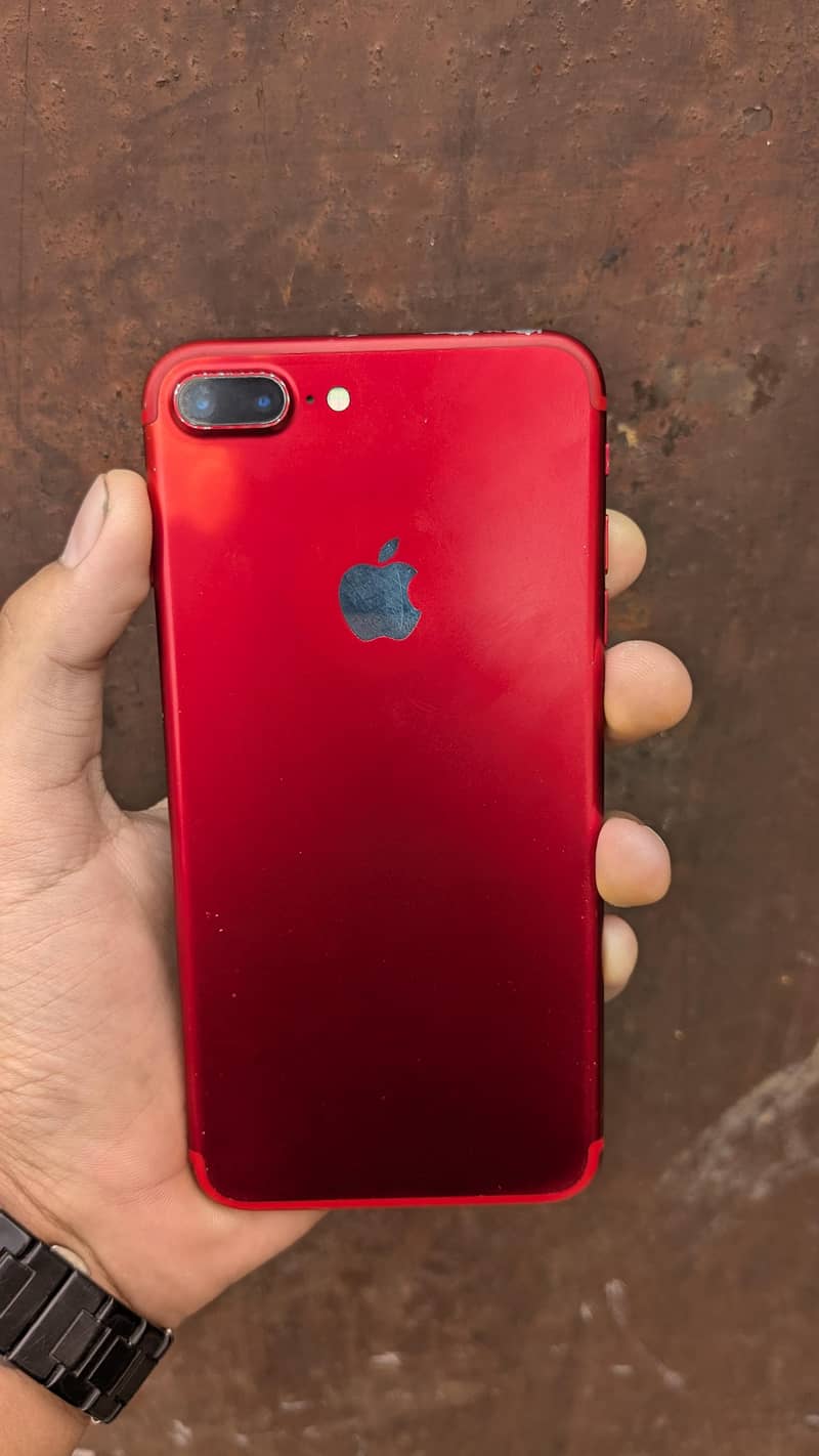 Apple iPhone 7 Plus 3