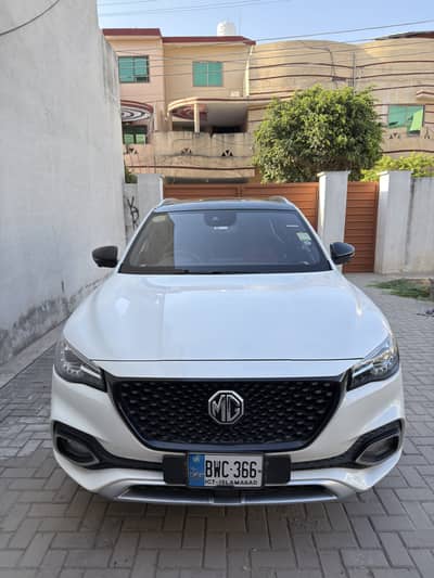 MG HS 2021