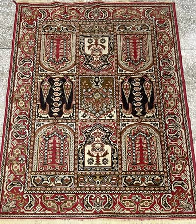 Bakhtiari Style Rug/Carpet