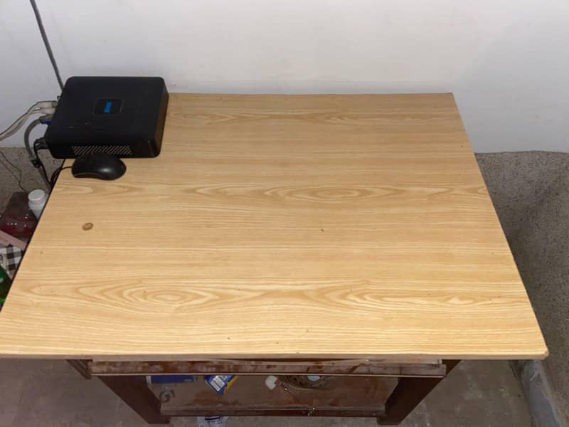 Office Table 0