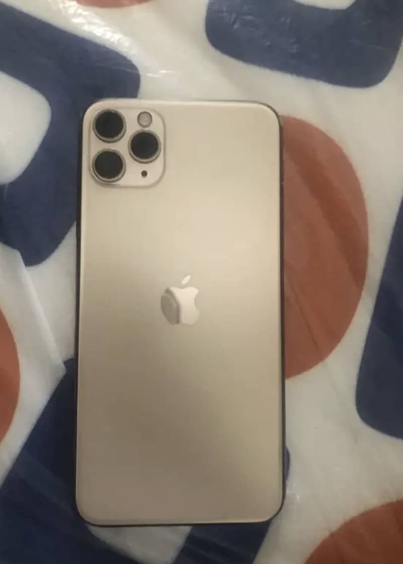 Apple iPhone 11 Pro Max 2