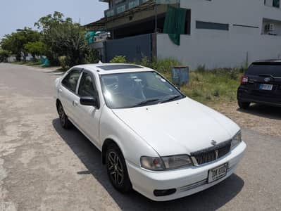 Nissan Sunny 2001
