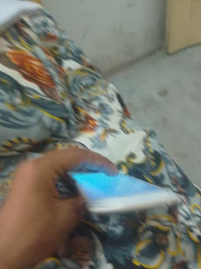 Apple iPhone 7