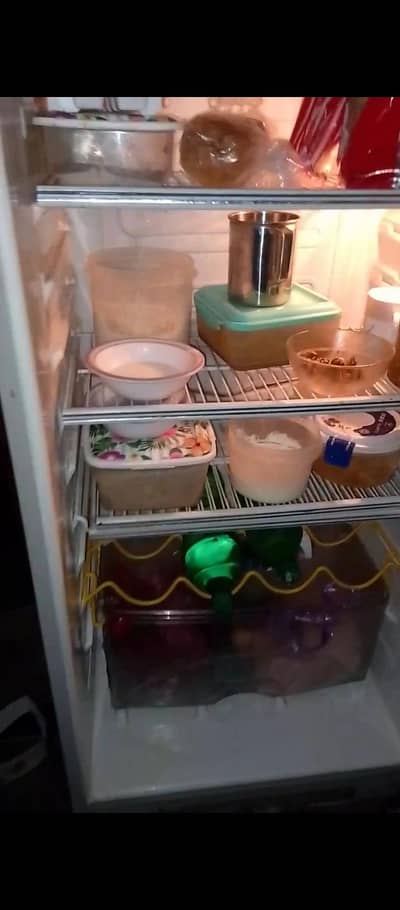dawlance refrigerator