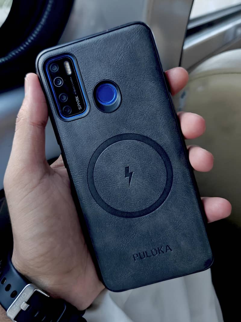 Tecno Spark 5 Pro 0