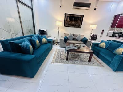 TV Lounge Sofa and Centre Table