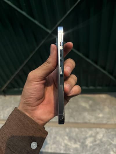 Apple iPhone 13 Pro jv health 84  GB 128
