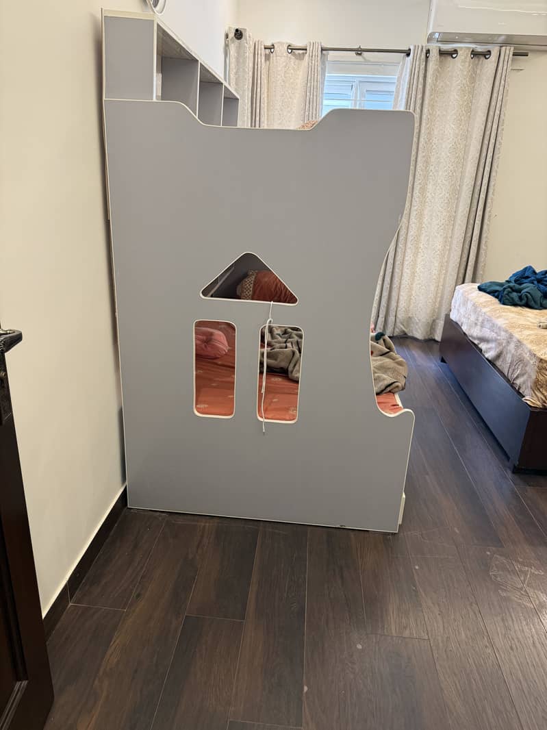 Bunk Bed 0