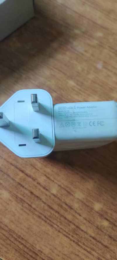 Laptop charger 96w