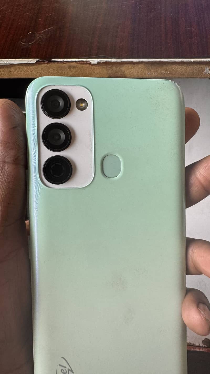 Itel Vision 3 0