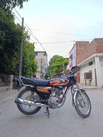 Honda CG-125 Black Colour