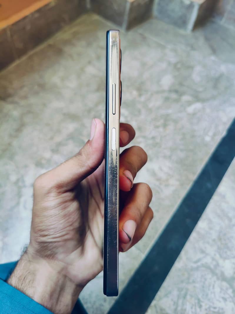 Infinix Note 30 2