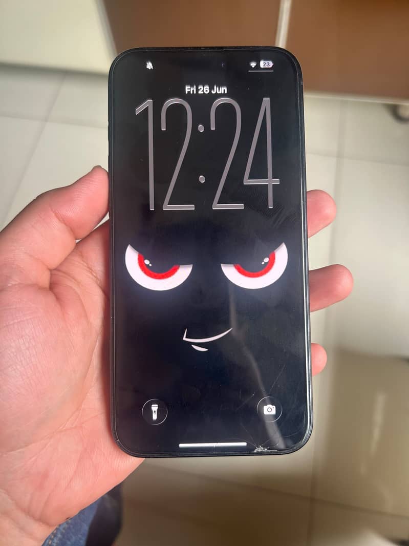 Apple iPhone 16 Plus 4