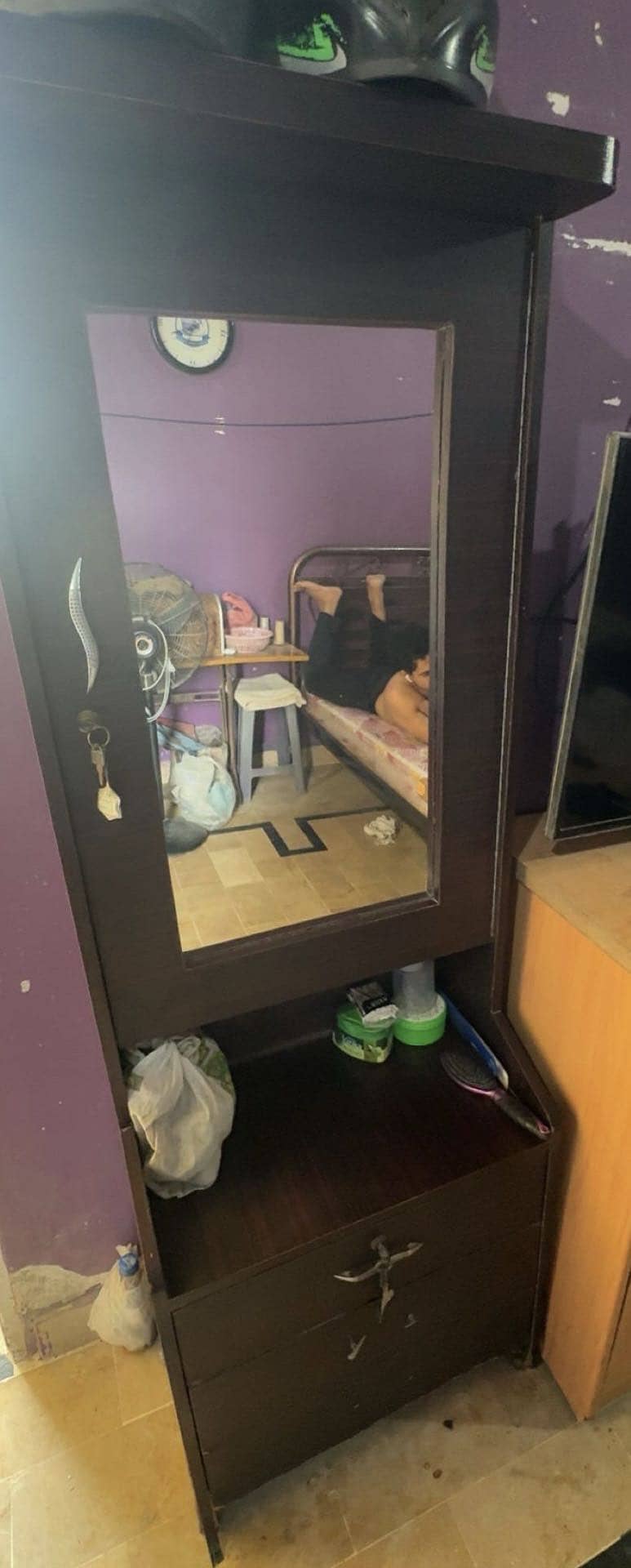 Dressing table 1