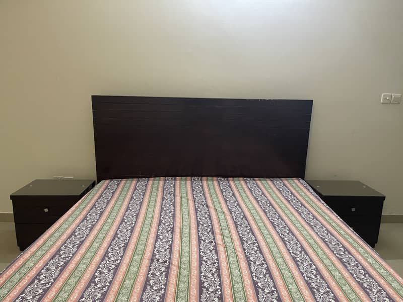 King size bed with two side table 1
