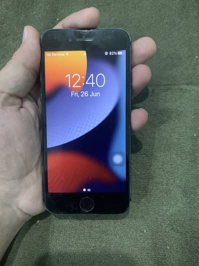 Apple iPhone 7