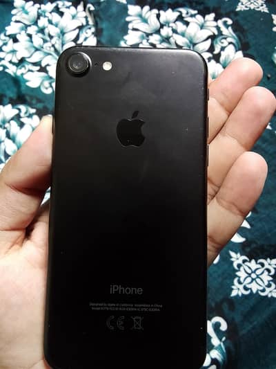 Apple iPhone 7