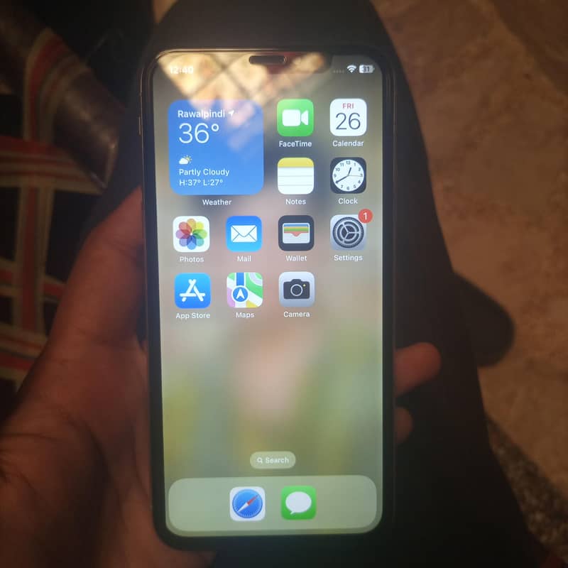 Apple iPhone X 0