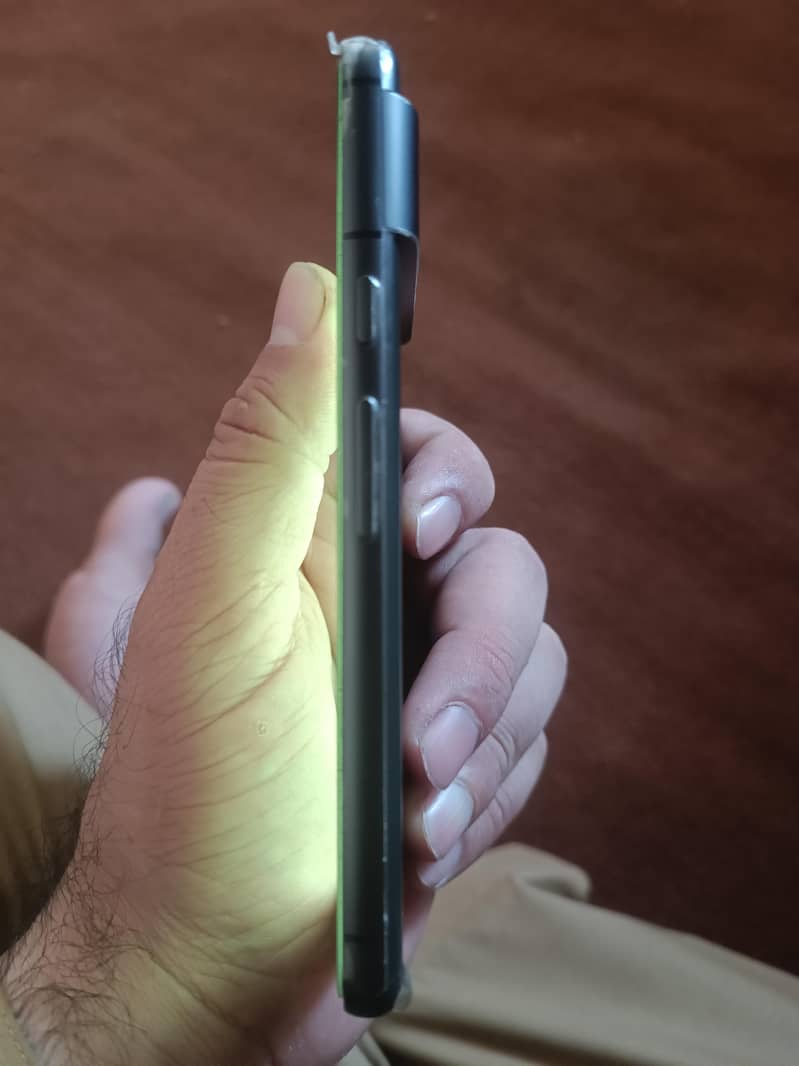 google pixel 8 black 2