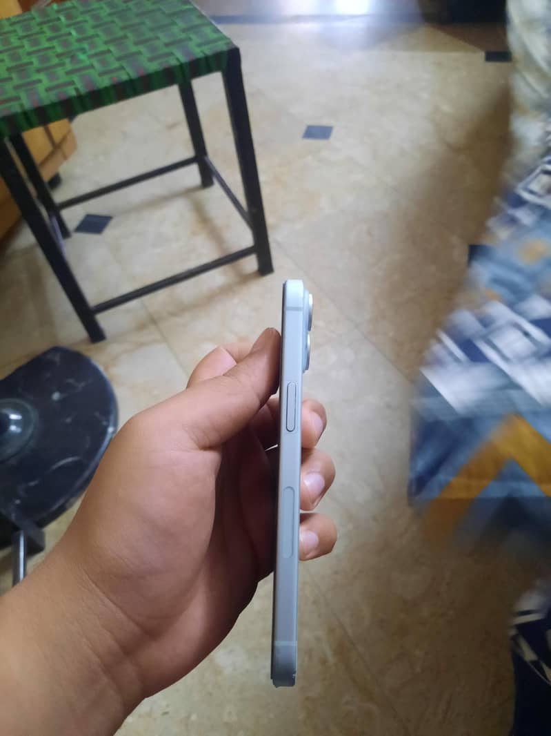 Apple iPhone 15 1
