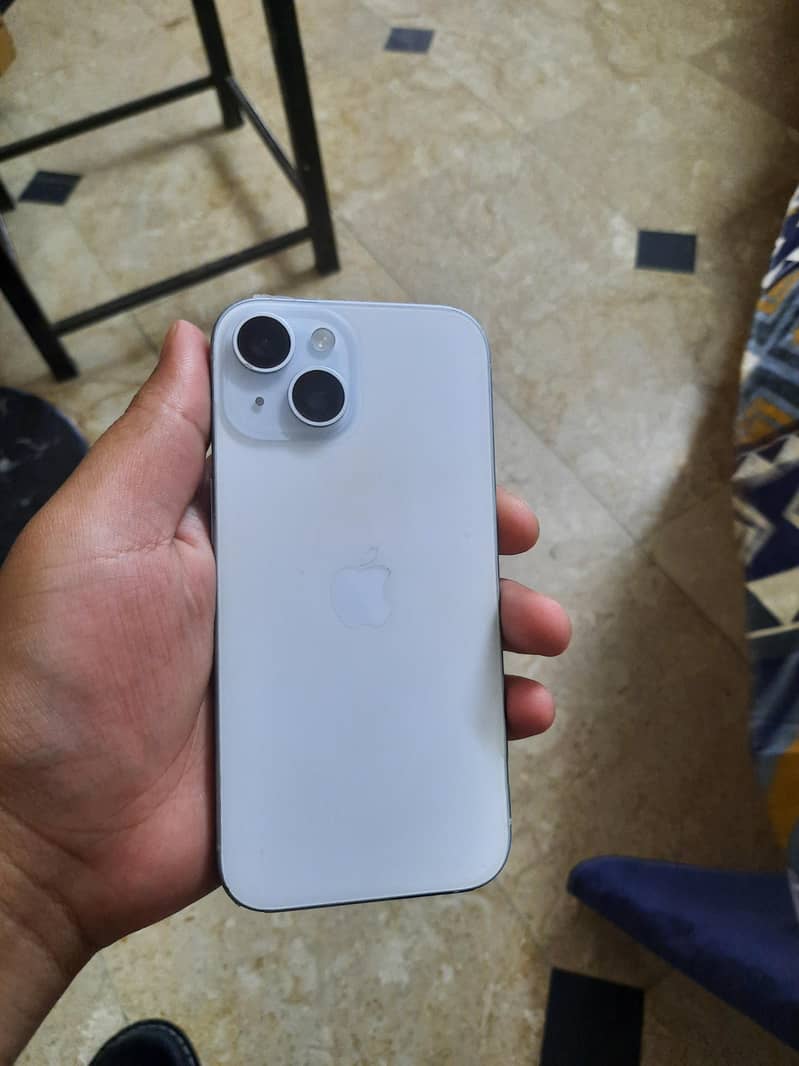 Apple iPhone 15 3
