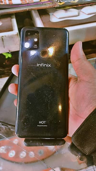 Infinix Hot 10