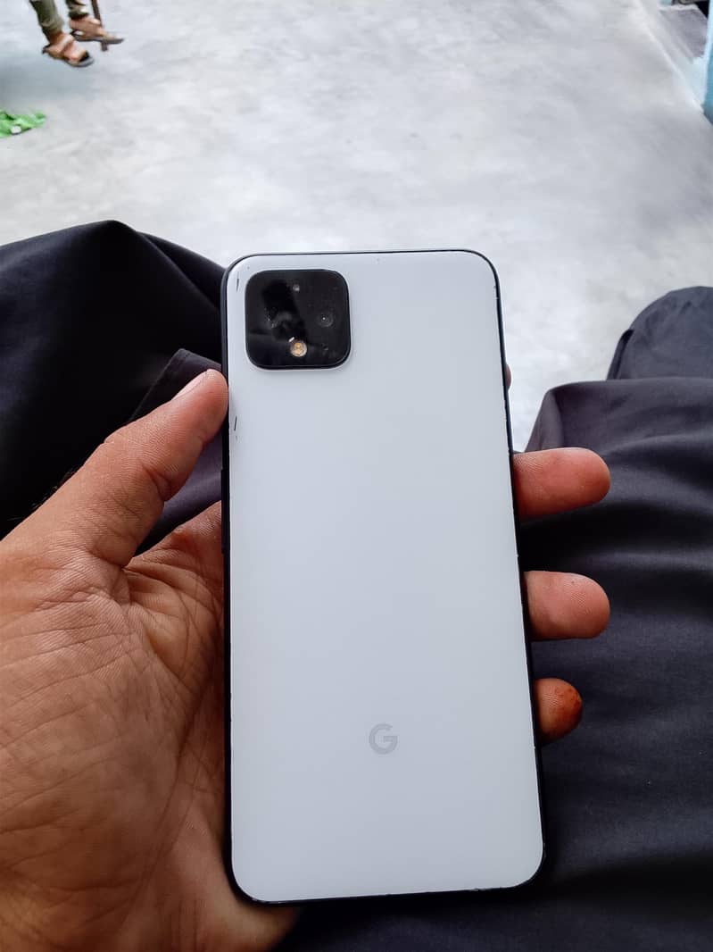 Google Pixel 4 3