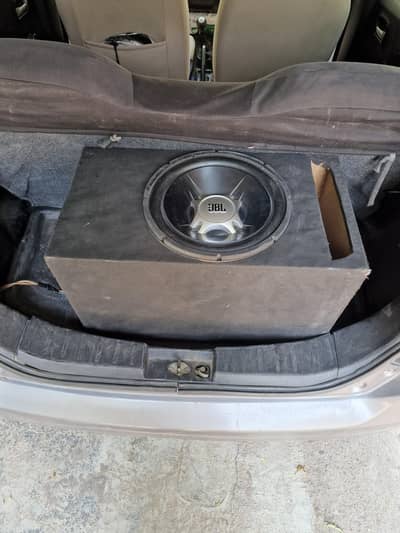 JBL 12" Subwoofer + Worldtech 4-Channel Amplifier
