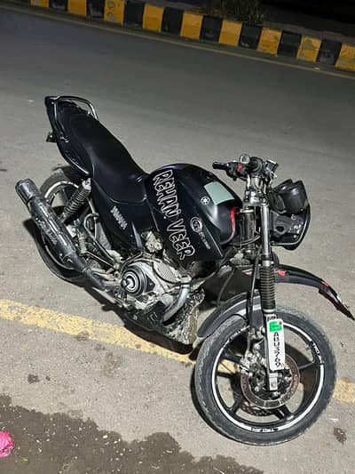 Yamaha ybr g 125