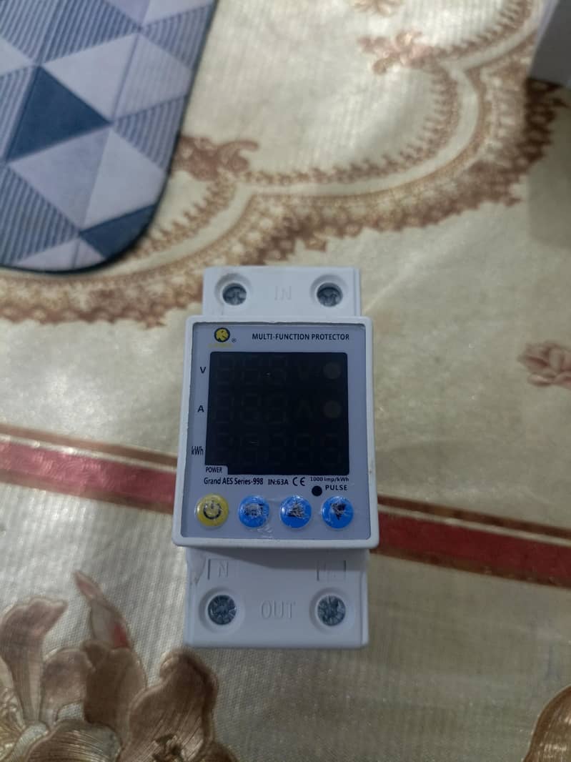 mora unit lock meter device 1