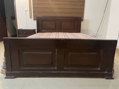 Habitt purchased qeen size bed