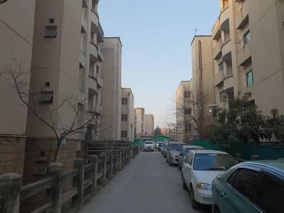 3 bed flat for rent at G-11 c-type