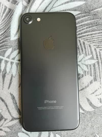 Apple iPhone 7