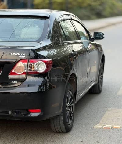 Toyota Corolla GLI 2013