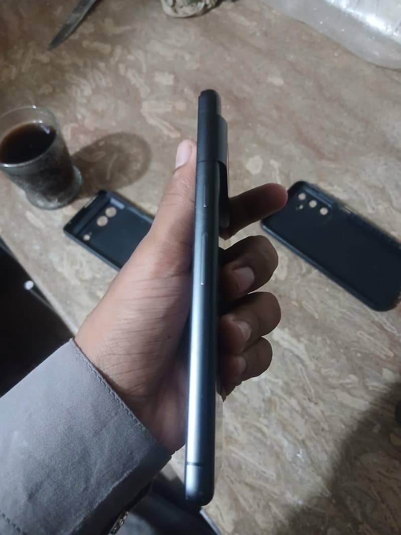 Google Pixel 7 5