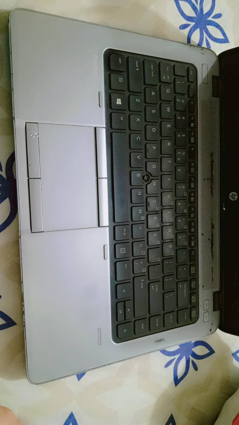 laptop 0