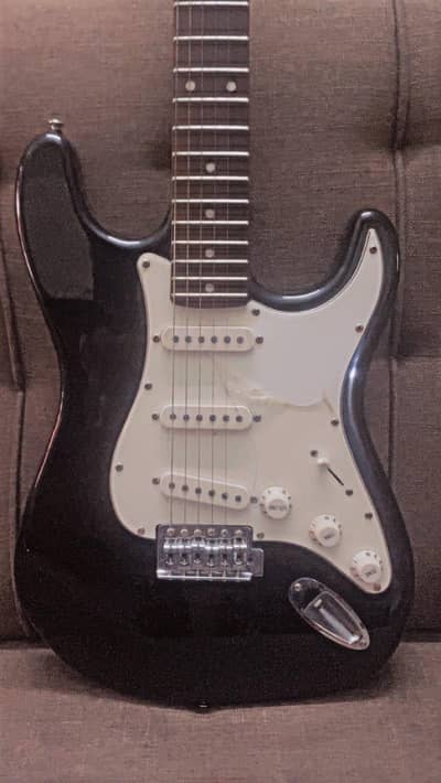 licensed fender starto black electric guitar