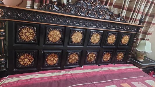 Pure wooden complete bed set