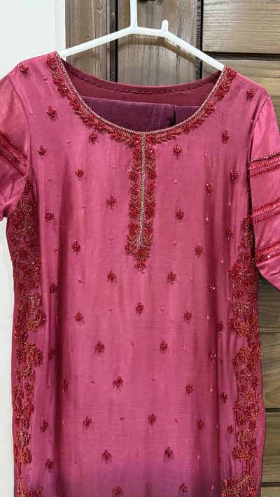 Red party wear 3 pc