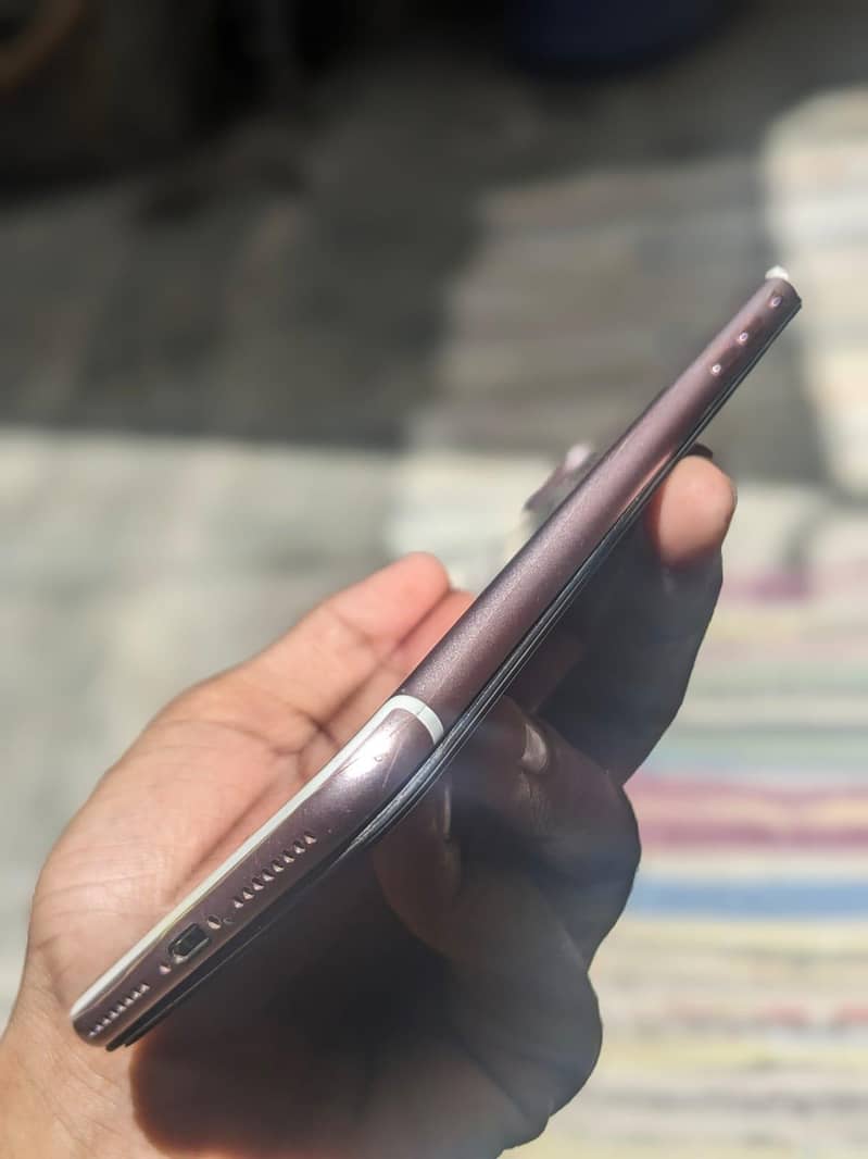 Apple iPhone 7 Plus 3
