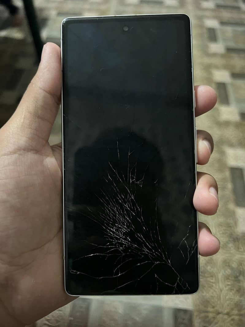 Google Pixel 7a 4