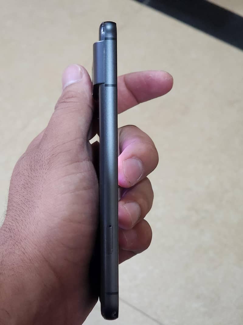 Google Pixel 8 1