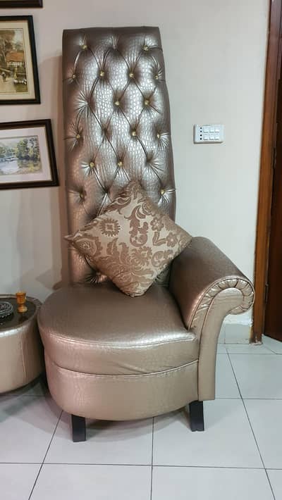 MODREN Long back Chairs sofa + table