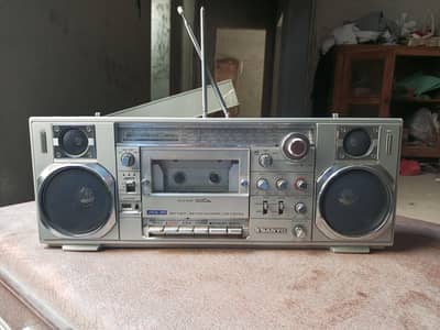 Sanyo M7900K Vintage Japanese Stereo Cassette Player – Made in Japan
