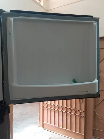 Orient refrigerator likely from the ice series