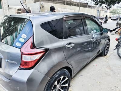 Nissan Note E Power 2017