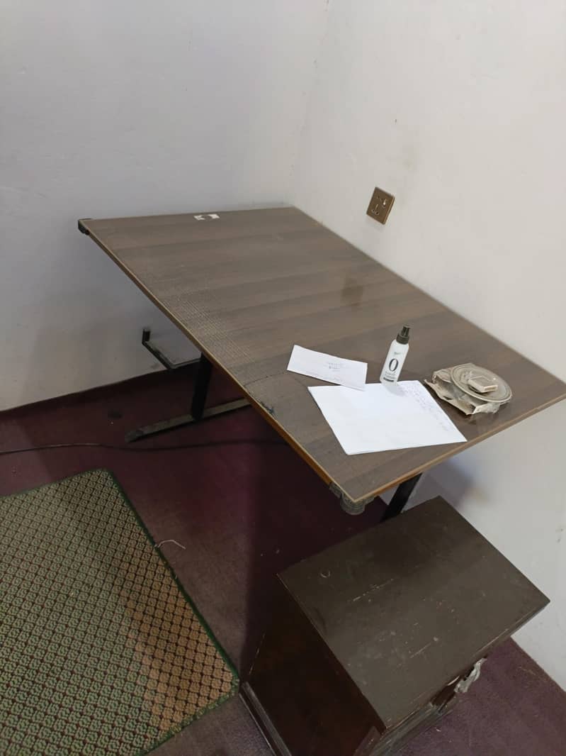 computer table 0