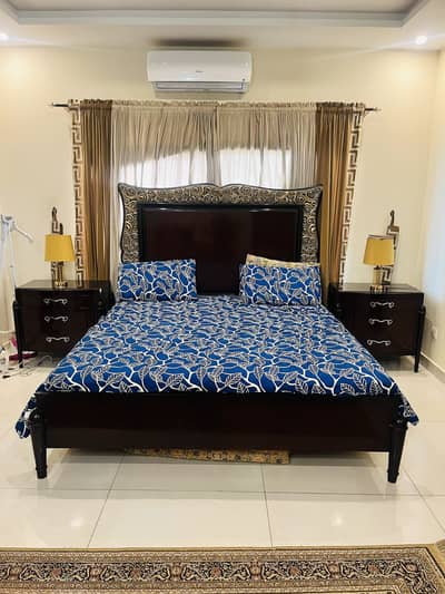 King size bed for sale