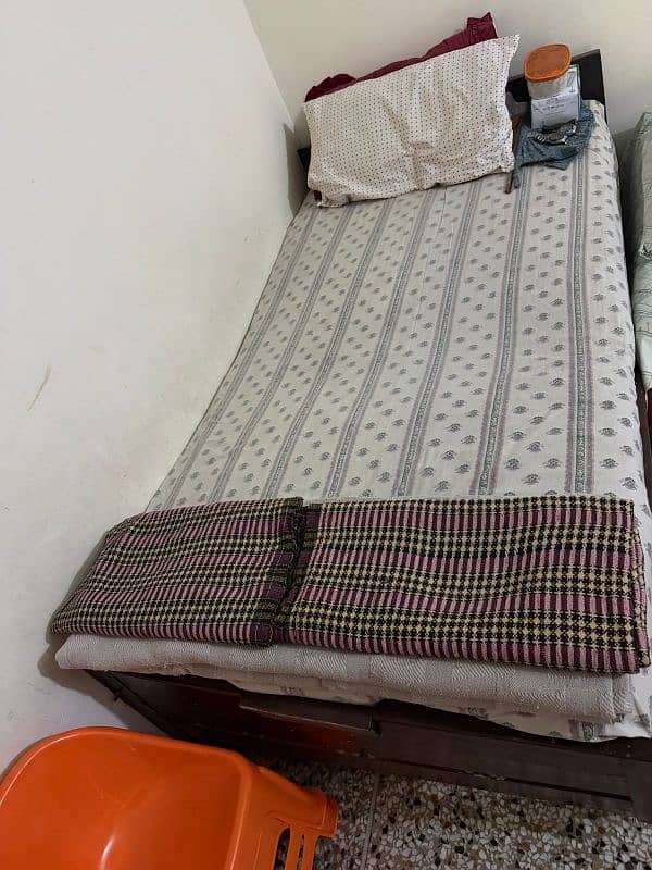 single bed 0